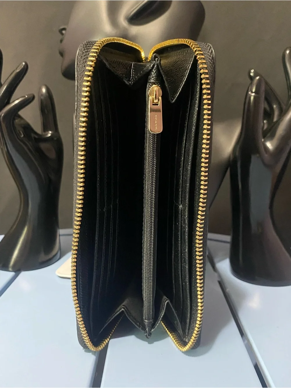 Coach C4124 Medium ID Zip Around Wallet Black Pebble Leather